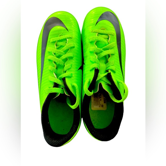 Youth 3 Nike Mercurial Soccer Cleats - Picture 5 of 5